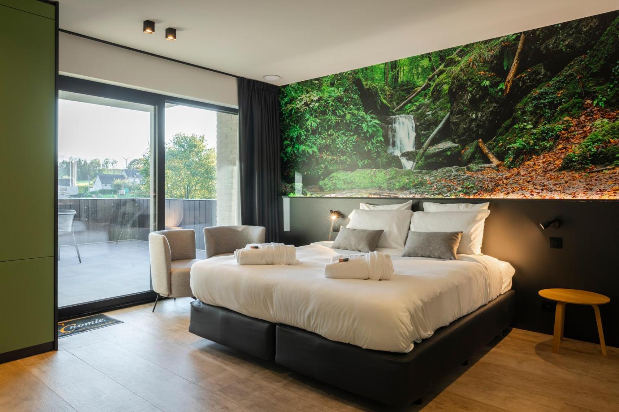 Cc Nomie Hotel Restaurant Динан Экстерьер фото