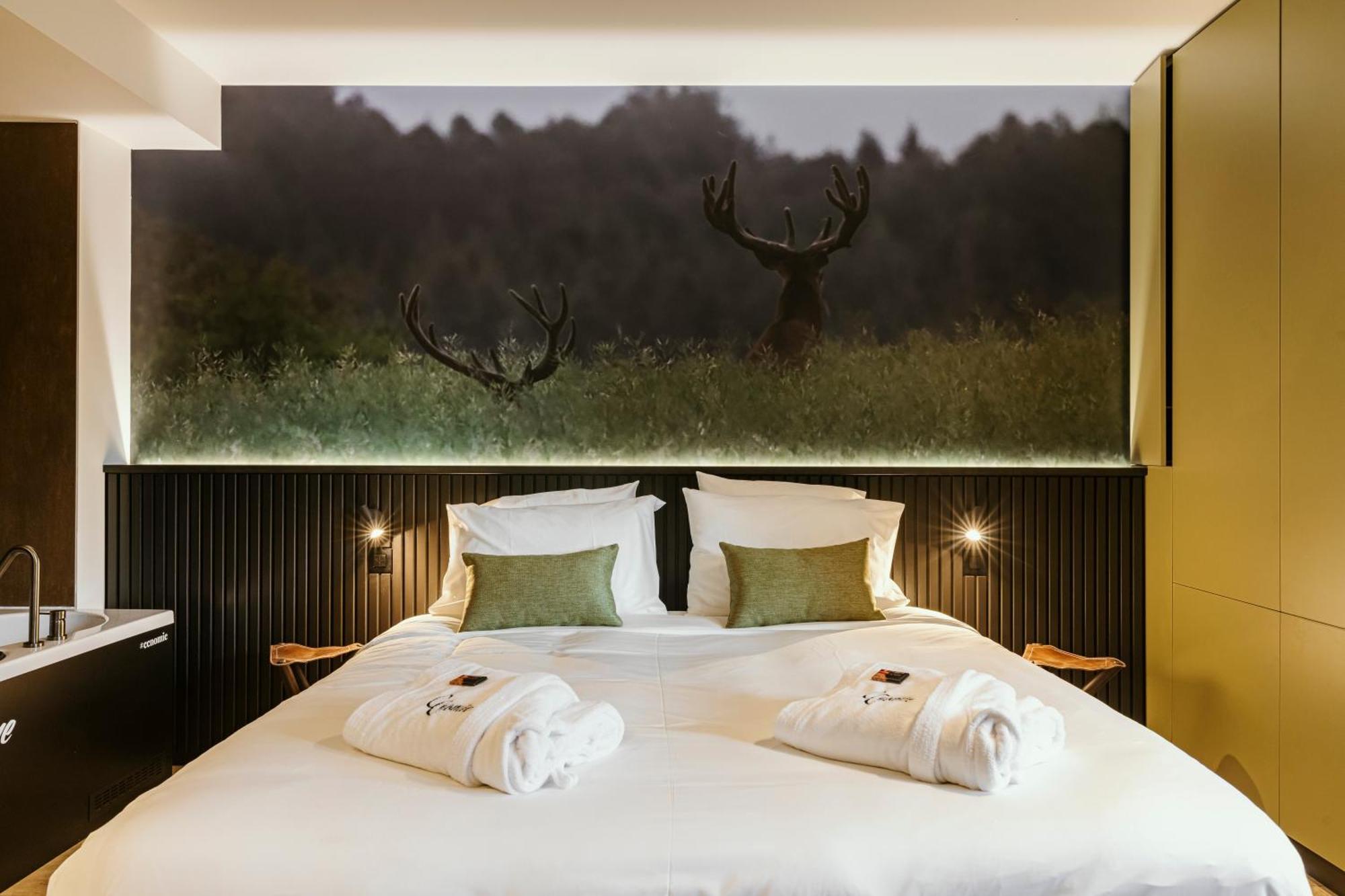 Cc Nomie Hotel Restaurant Динан Экстерьер фото
