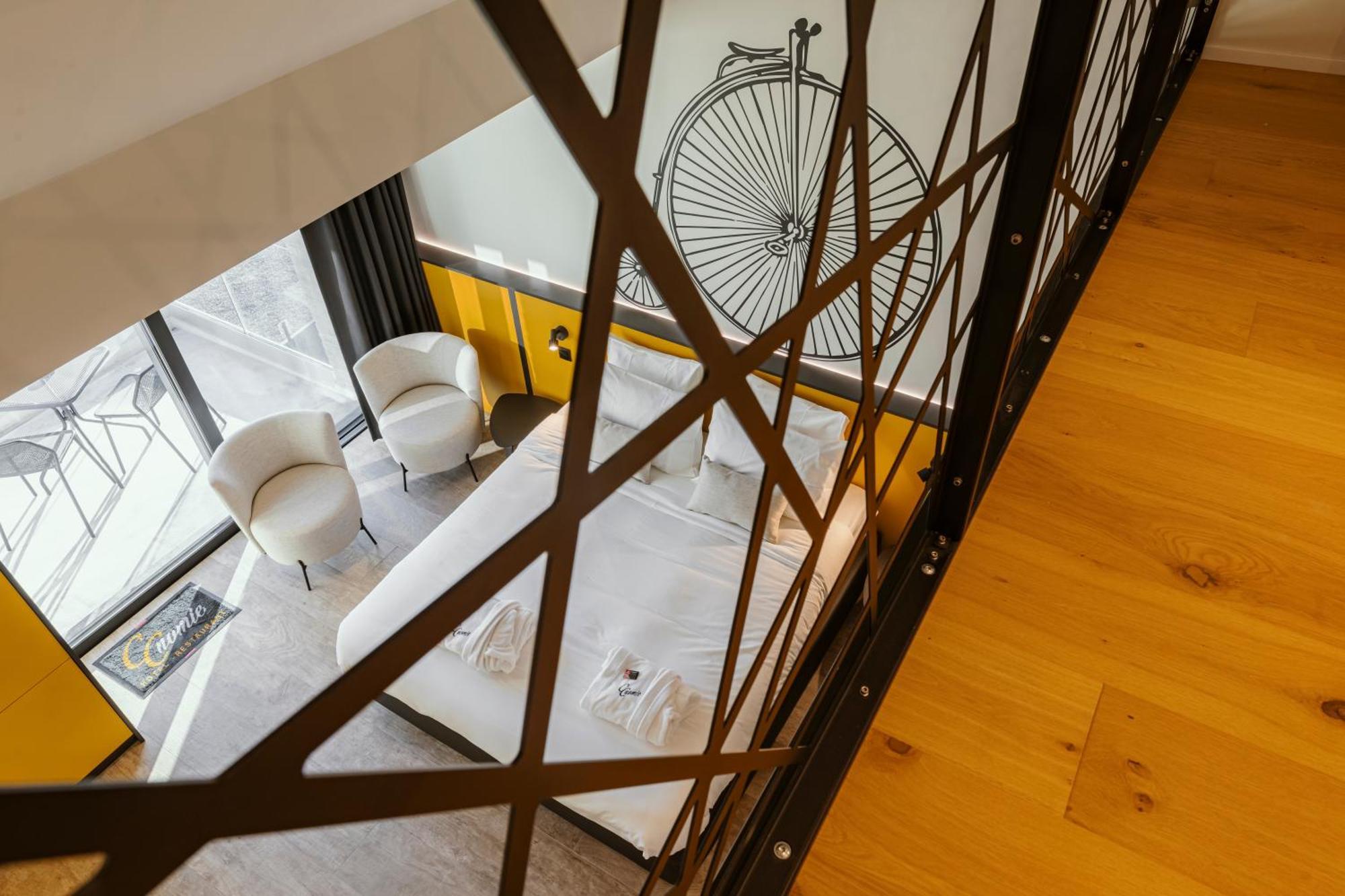 Cc Nomie Hotel Restaurant Динан Экстерьер фото